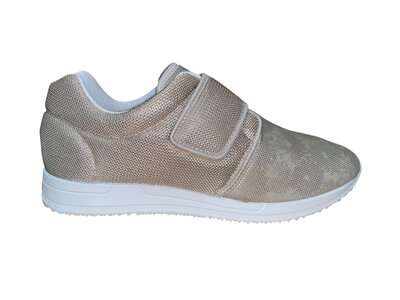 Sanne MSF schoen